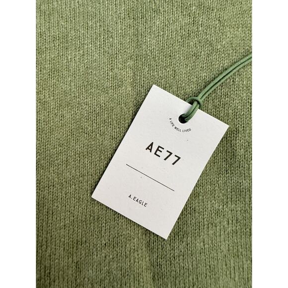 AE77 Sweater Women's Medium Green 100% Cashmere Crewneck Pullover Soft New Tag - Picture 4 of 8